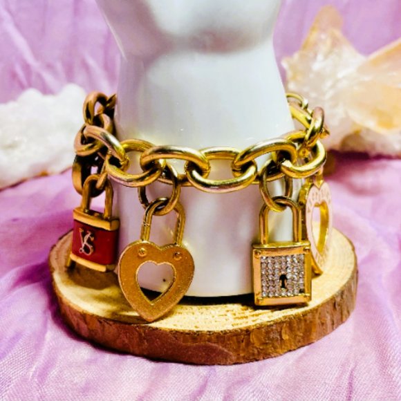 Vintage Victory Secret Lock, Key, Purse, Heart Charm Toggle Bracelet - Picture 3 of 8